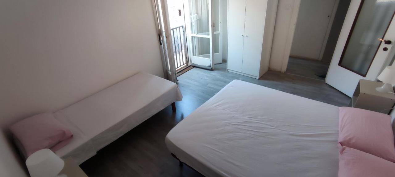 Slataper 22 - Sunny, Central And Confortable Triest Exterior foto